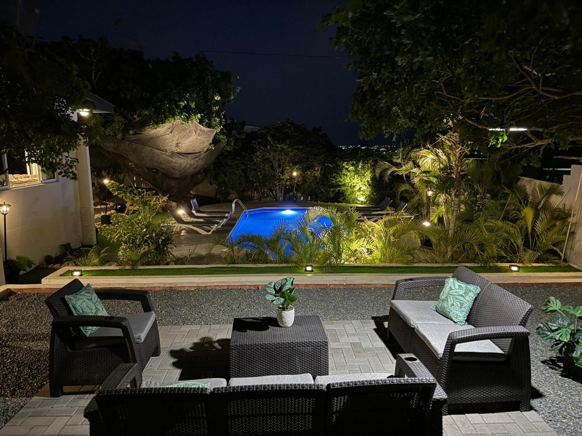 Villa Grand Jardin Jan Thiel Exteriör bild
