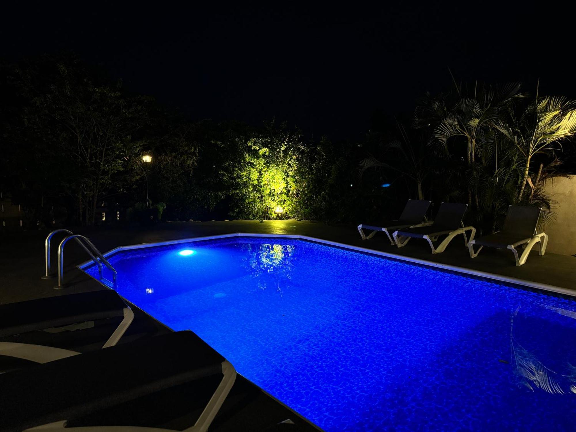 Villa Grand Jardin Jan Thiel Exteriör bild